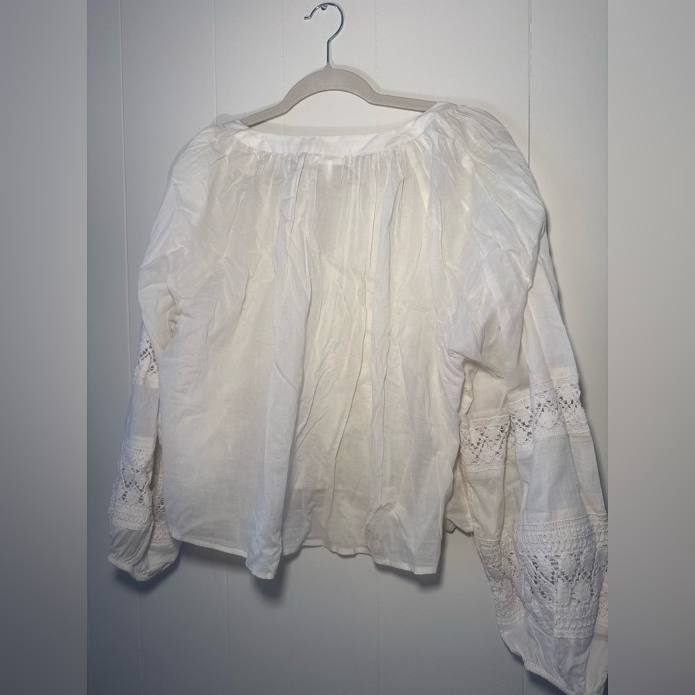 Aerie NWT crocheted white blouse size M - Picture 8 of 8